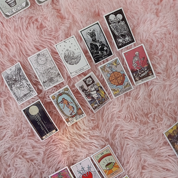 😵Witchy & artfully odd Tarot card sticker pack of 10! - Picture 8 of 8